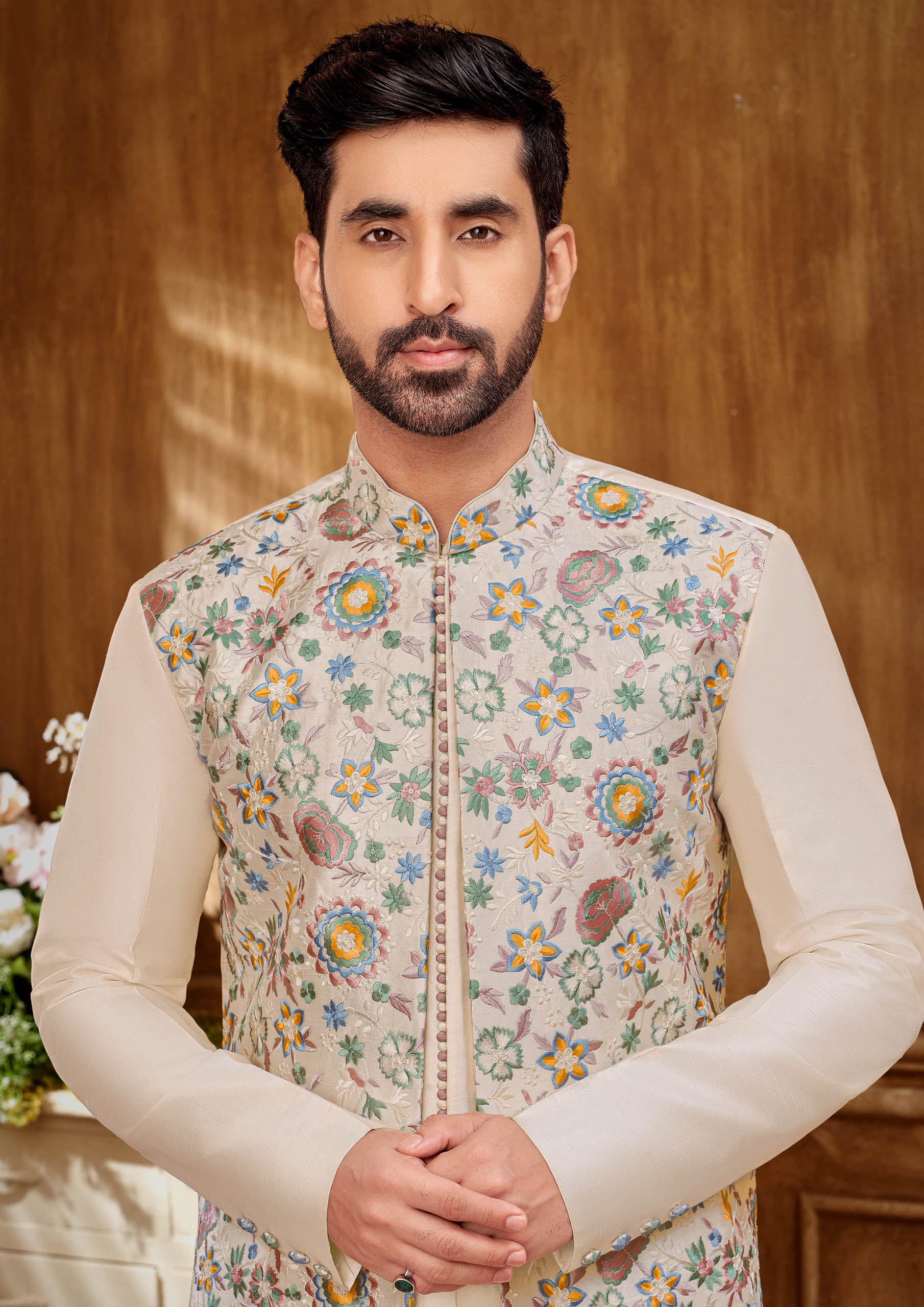 Elegant Cream Floral Embroidered Kurta Set